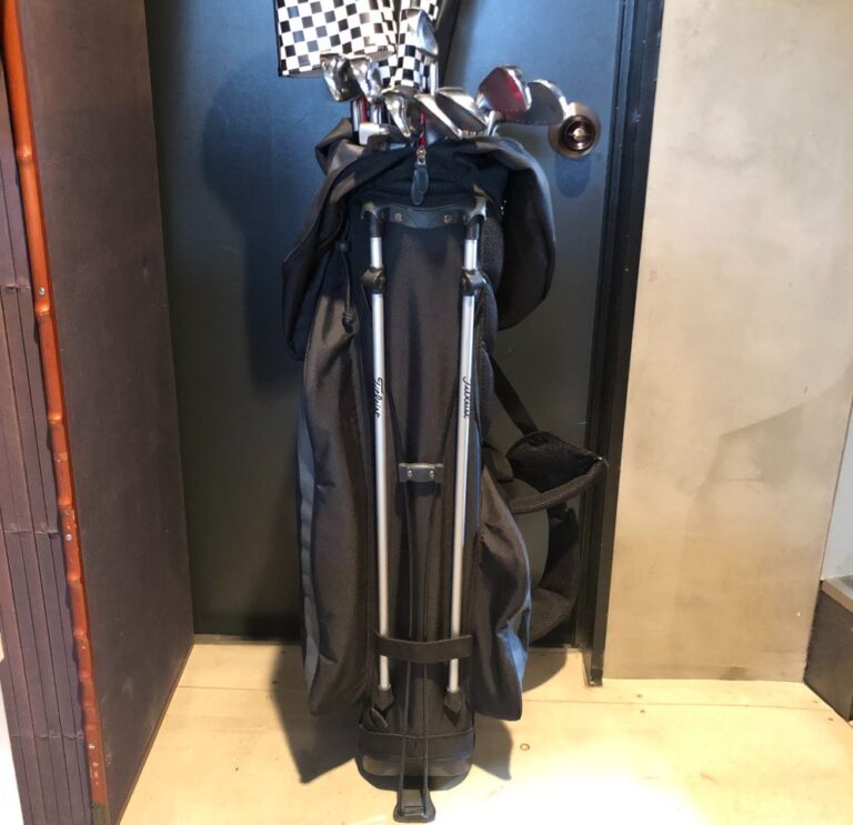 キャディバッグ ゴルフクラブの入れ方(説明画像付) 4分割から14分割まで キャディバッグ⛳最新モデル紹介 キャディバッグ ゴルフクラブの入れ方(説明画像付) 4分割から14分割まで キャディバッグ⛳最新モデル紹介